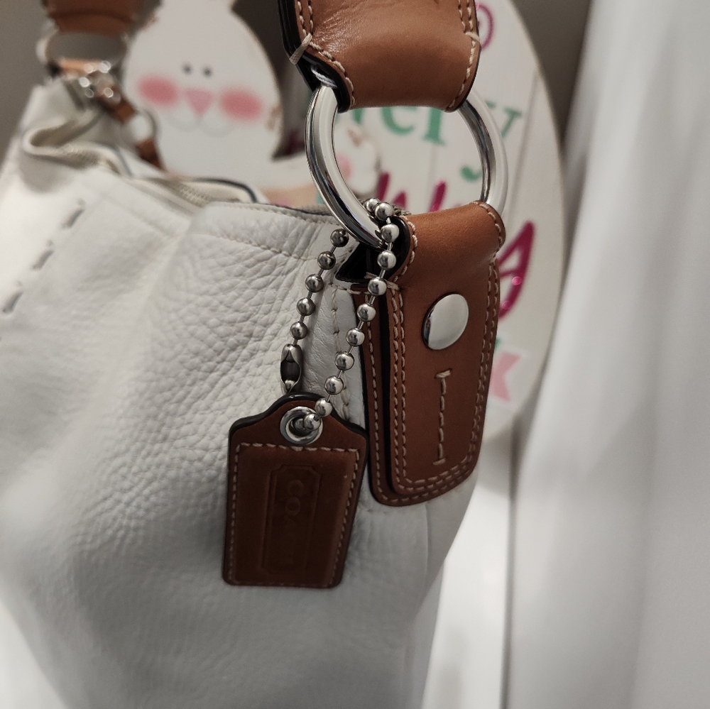 Vintage GUC Coach Soho Hobo Dinky Slouch Pebbled Leather Hobo Satchel Bag, 🤍 - Picture 10 of 16